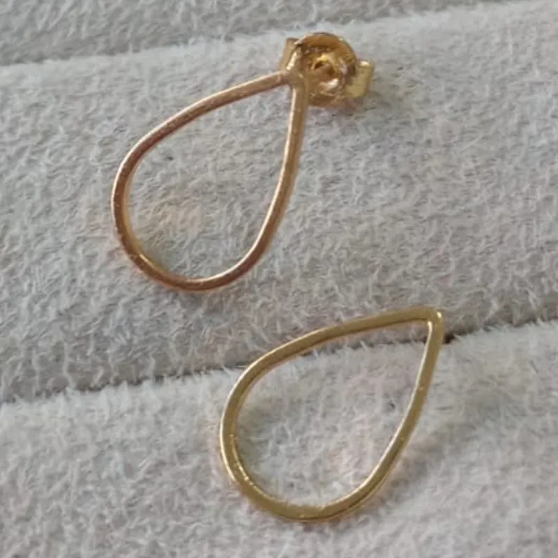 Brinco Gota Vazada