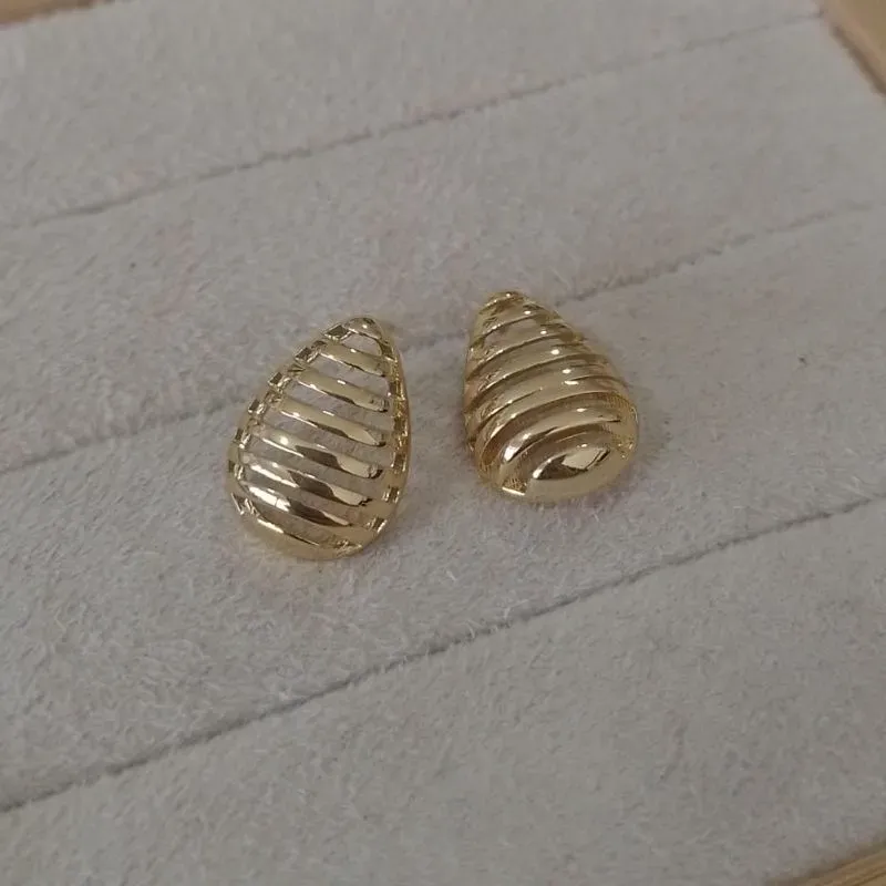 Brinco Gota Vazado